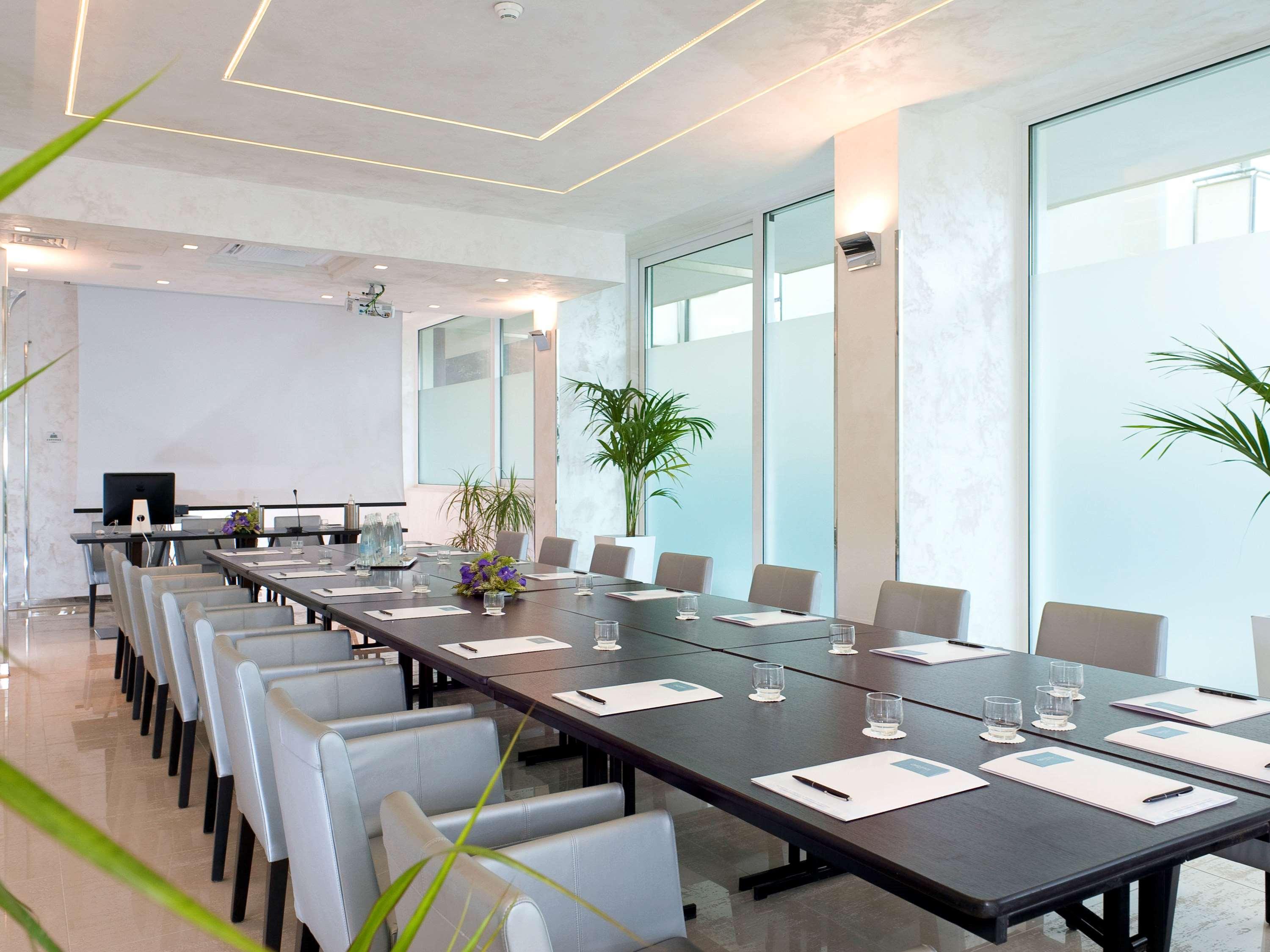 Mercure Hotel Rimini Artis Екстериор снимка
