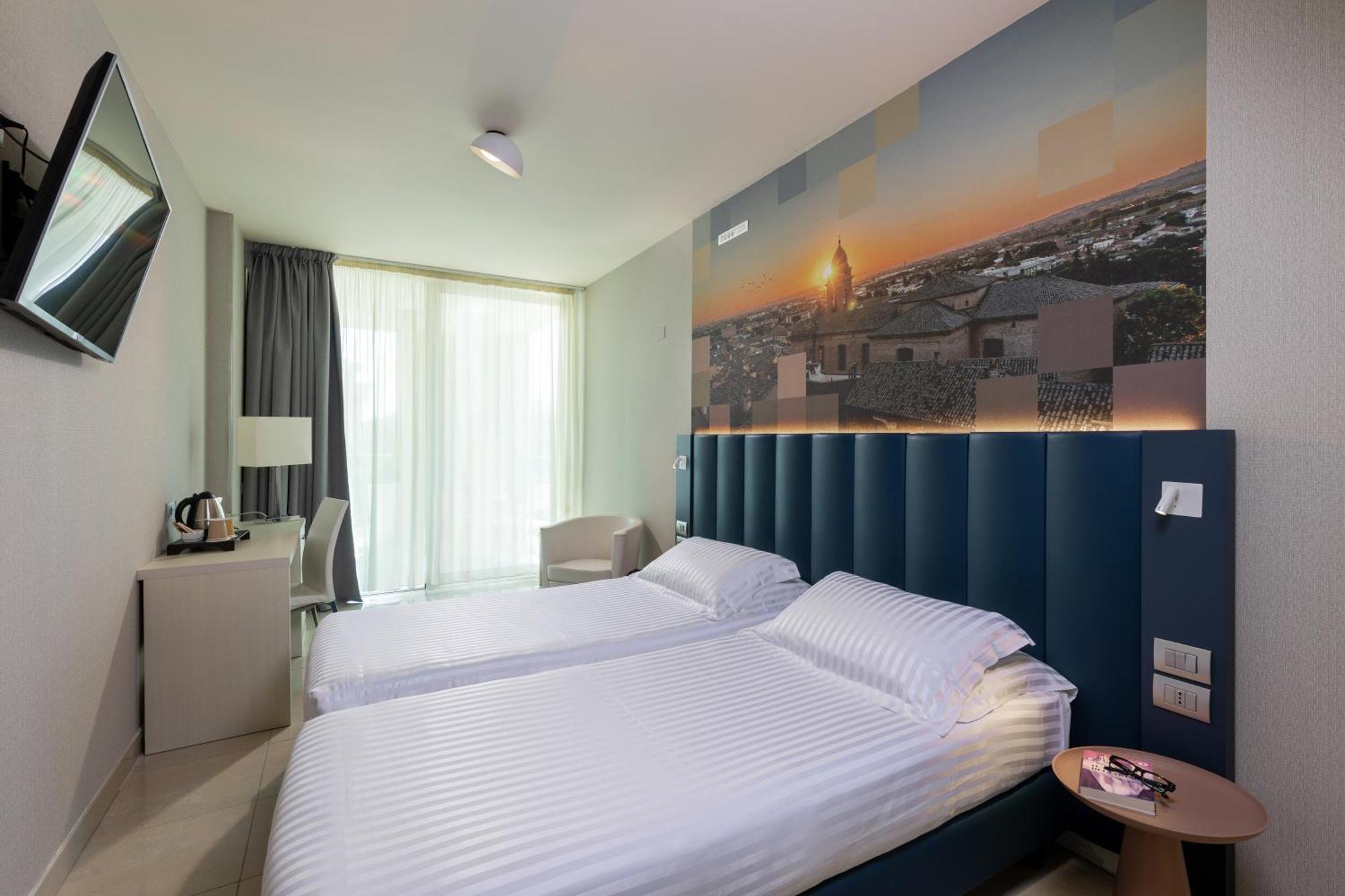 Mercure Hotel Rimini Artis Екстериор снимка