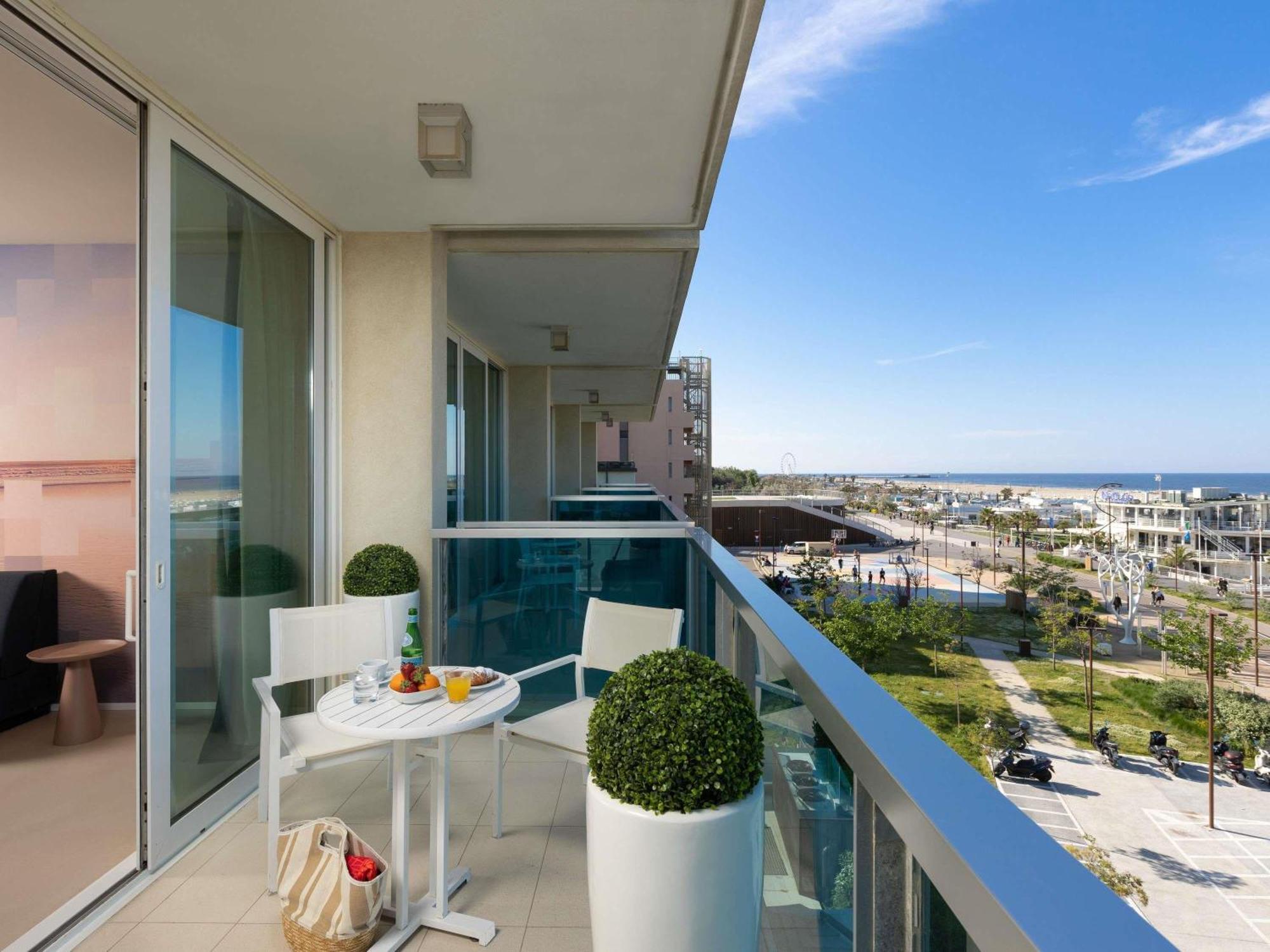 Mercure Hotel Rimini Artis Екстериор снимка