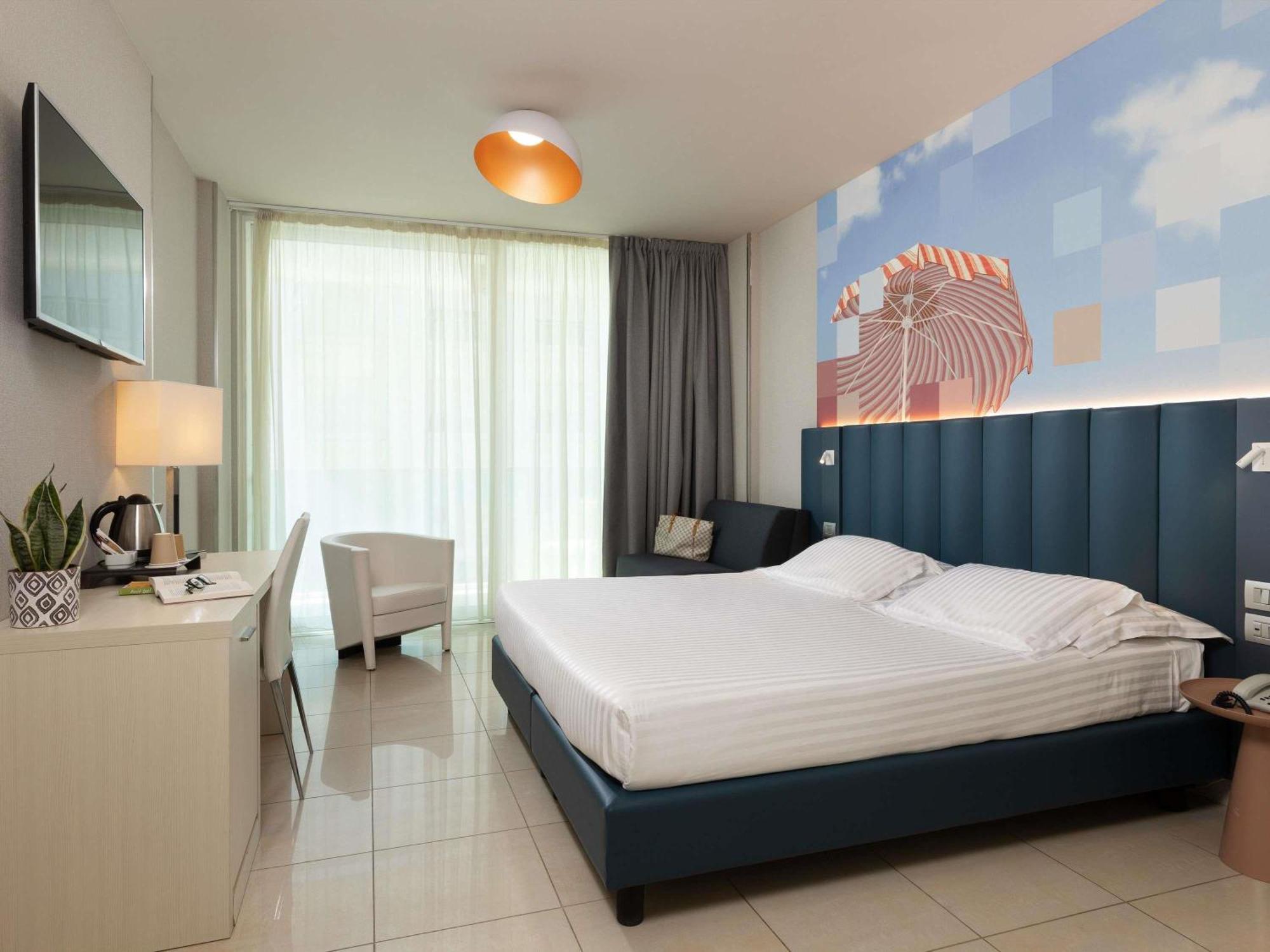 Mercure Hotel Rimini Artis Екстериор снимка