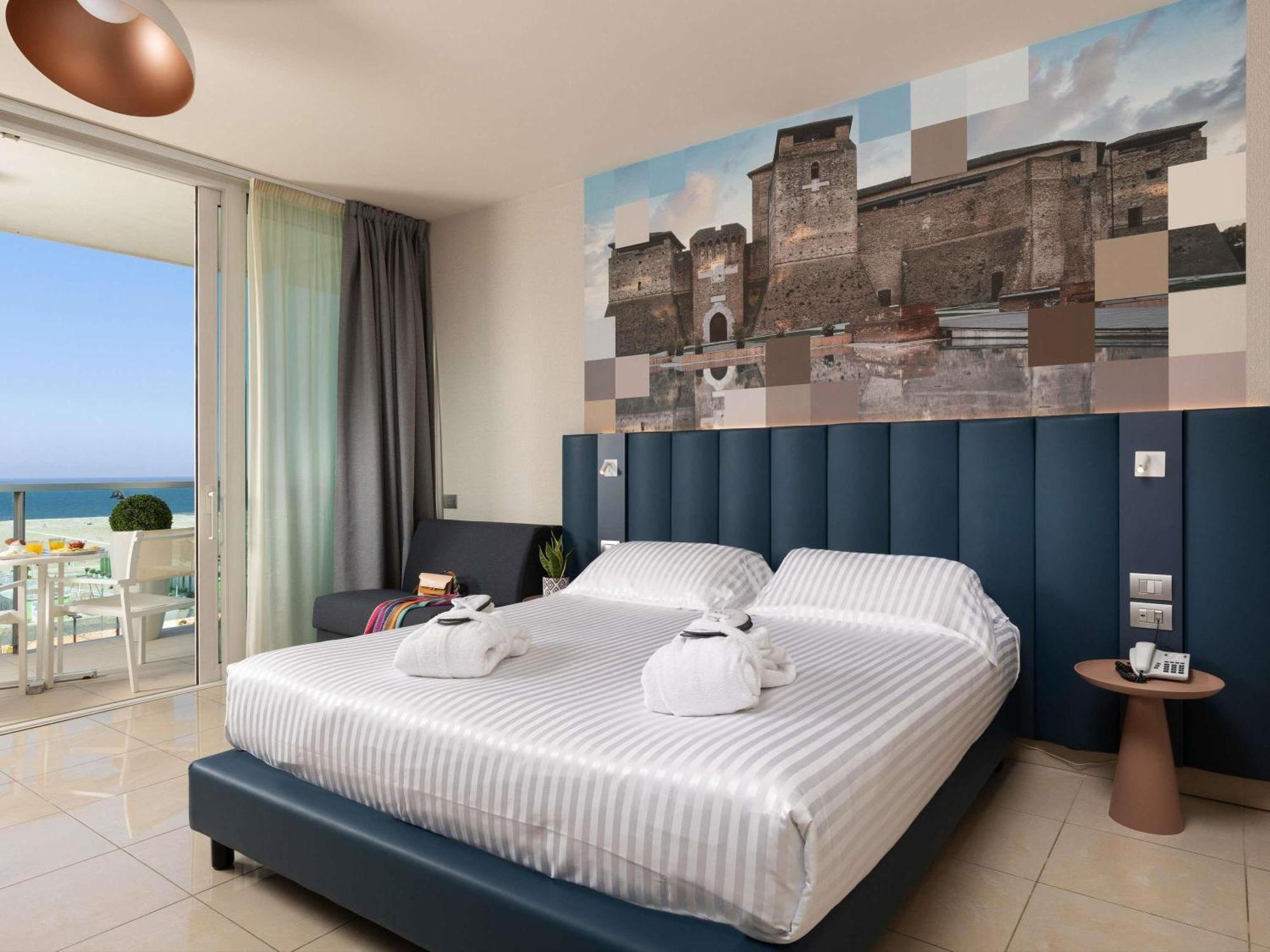 Mercure Hotel Rimini Artis Екстериор снимка
