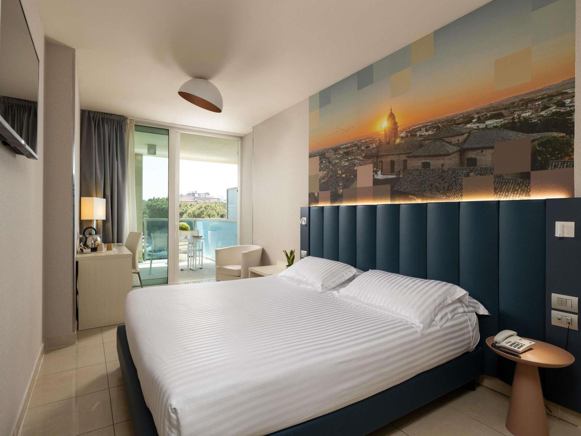 Mercure Hotel Rimini Artis Екстериор снимка