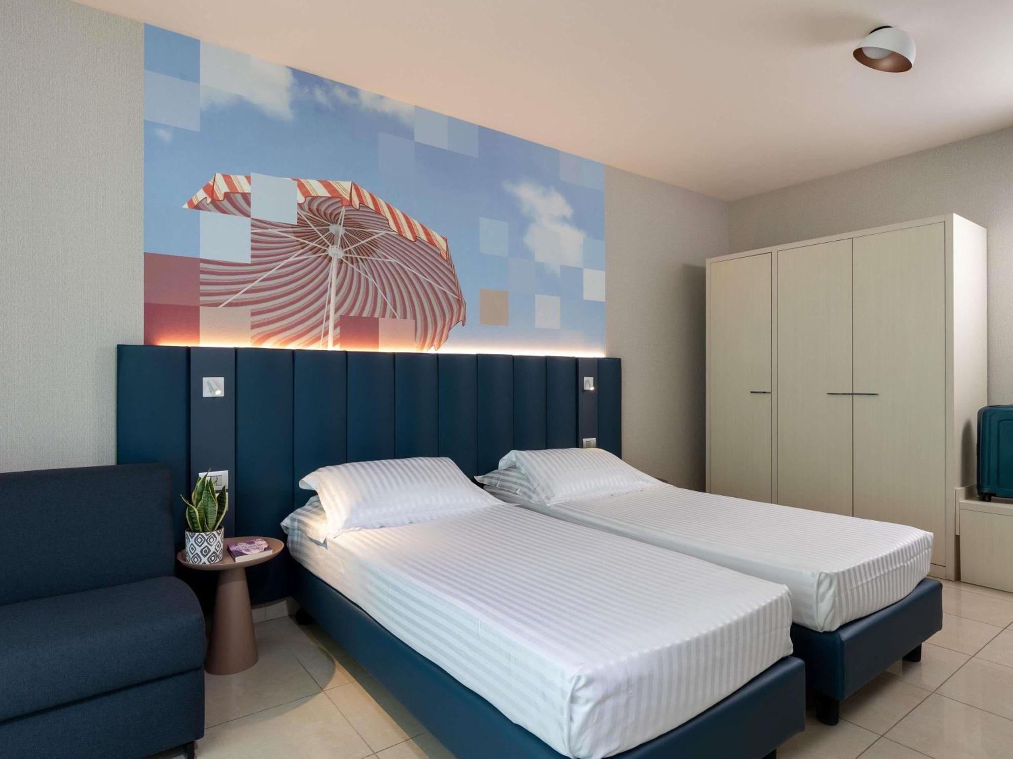 Mercure Hotel Rimini Artis Екстериор снимка